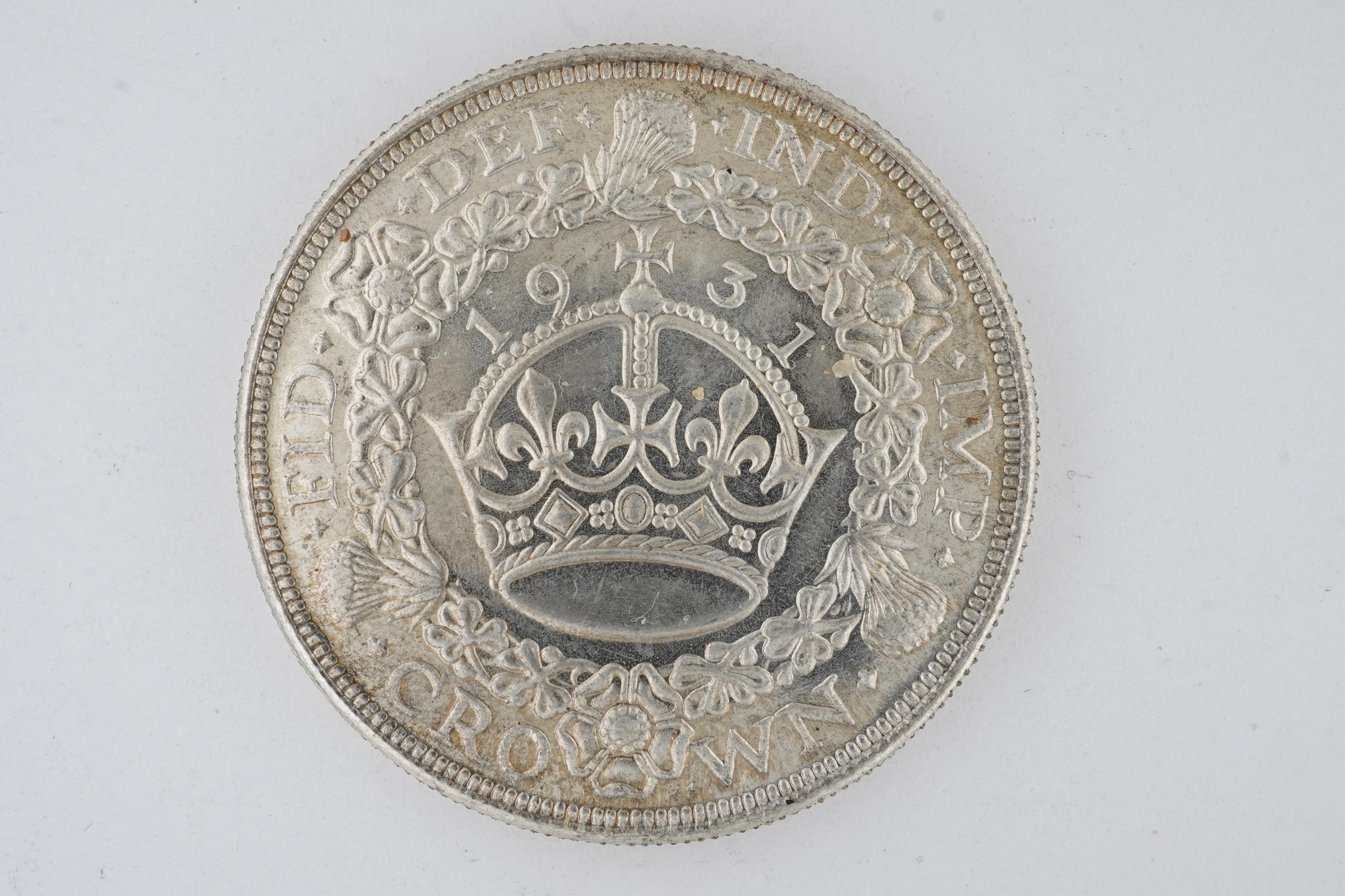 British coins, George V, ‘wreathed’ crown 1931, S. 4036, cleaned otherwise about EF